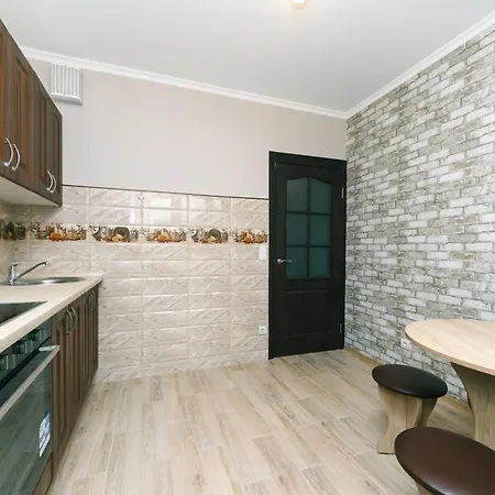Poznyaky Patriotika Apartament Kijów